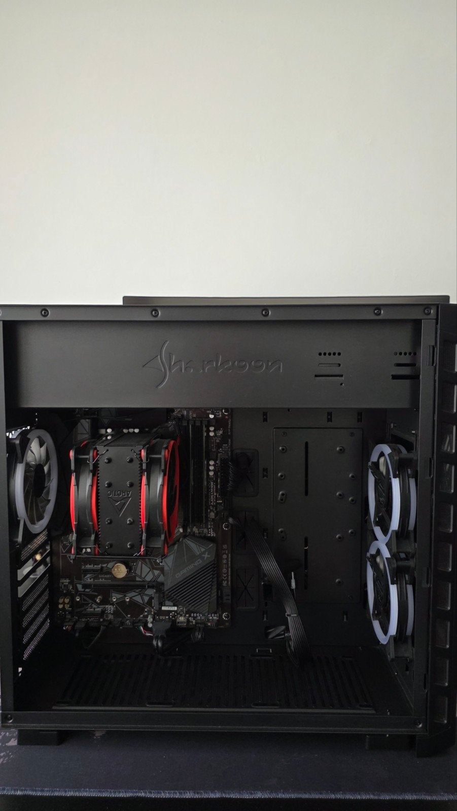 High-End Gaming PC - Gigabyte RX 9060 XT 16GB / G.Skill 32GB, Computers en Software, Ophalen, Gaming, SSD