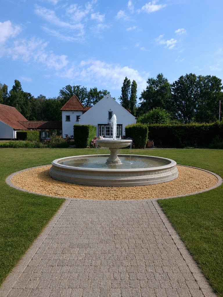 Jante de fontaine Mega avec fontaine à eau, Enlèvement, Neuf, Béton, Fontaine