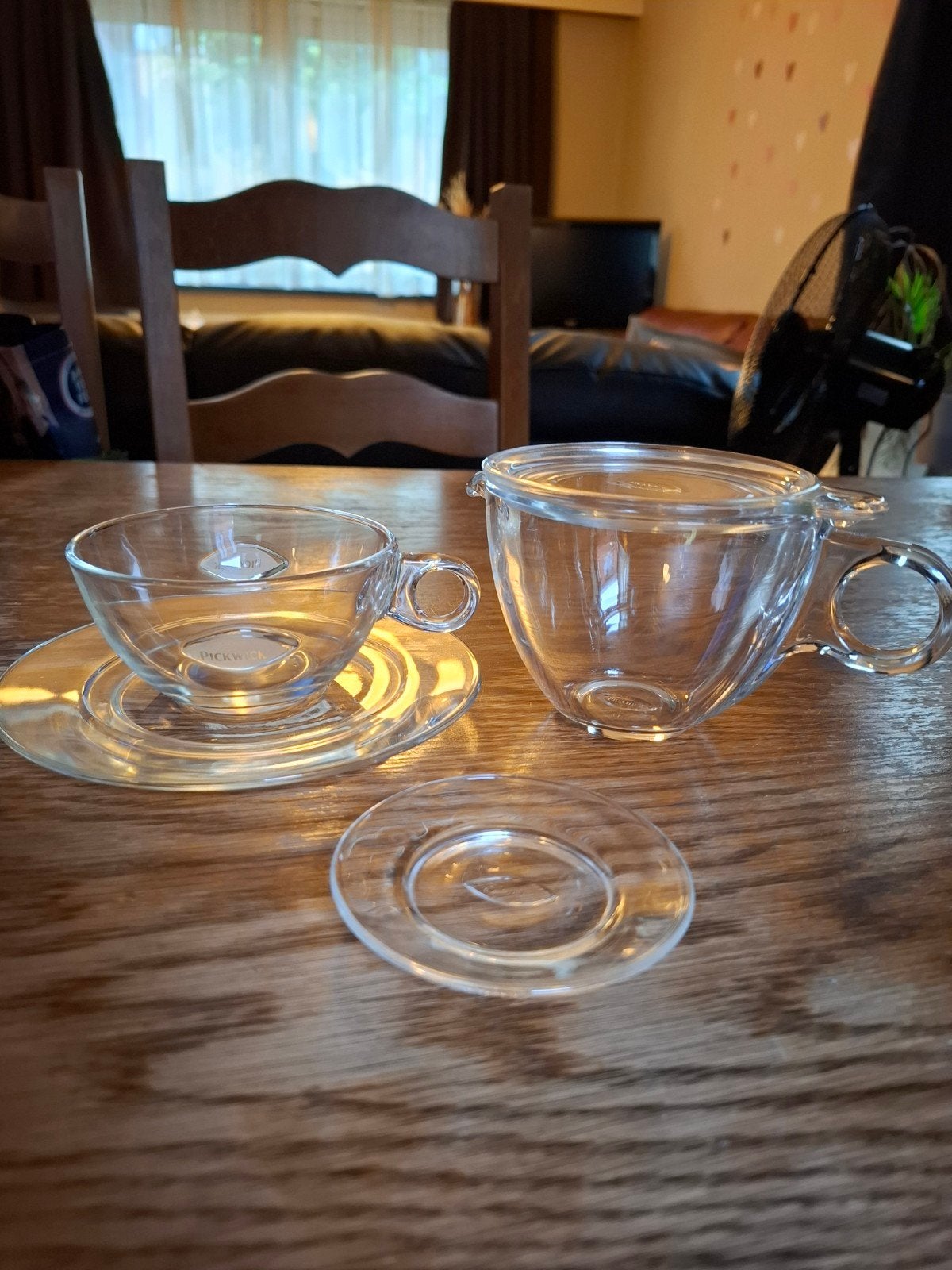 Originele Pickwick Glazen Theekopjes, Schoteltje en Deksel, Antiek en Kunst, Ophalen