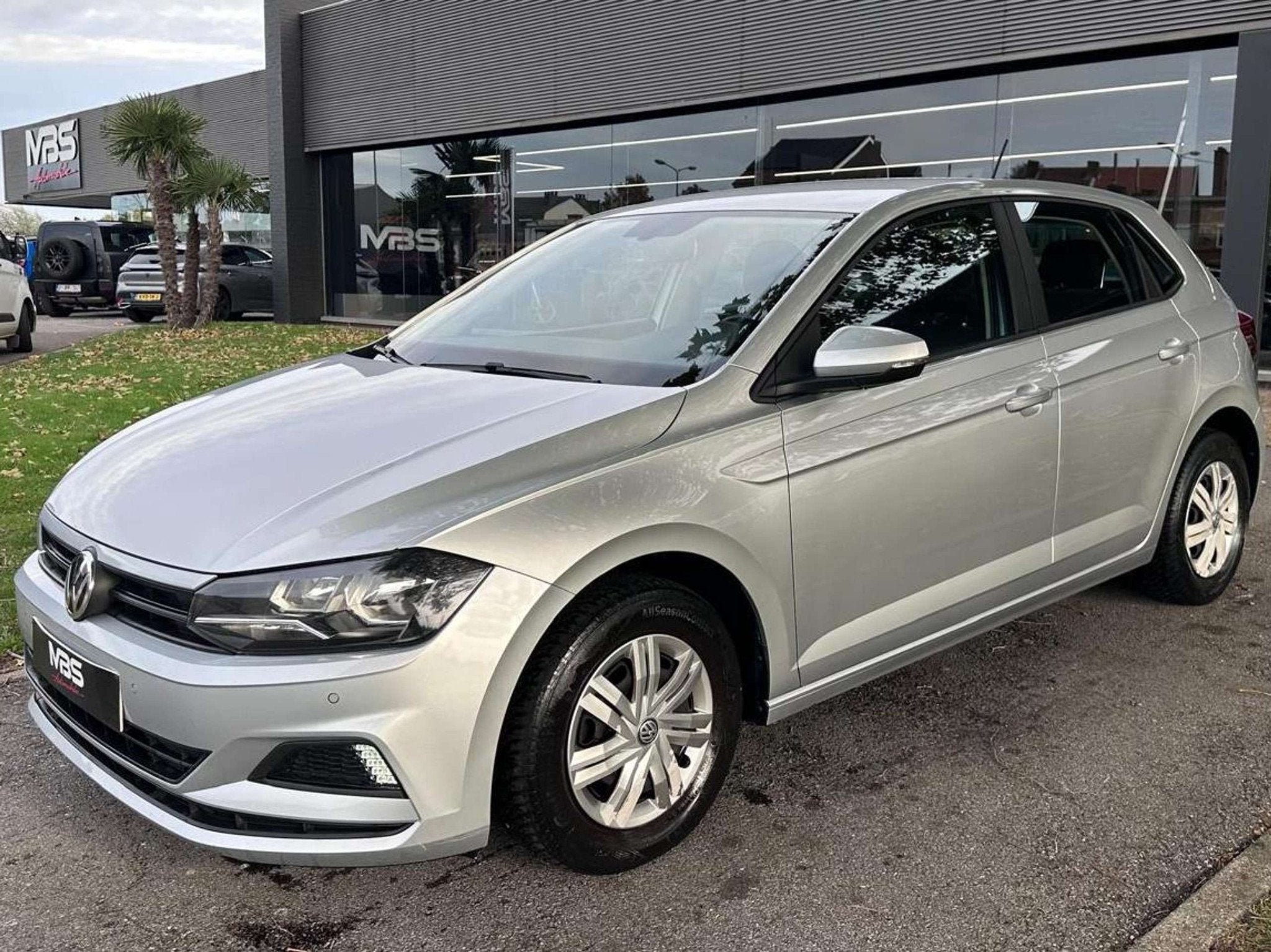Volkswagen Polo 1.0i * CarPlay * Grand Ecran * Airco * Radar, Autos, Achat, Euro 6, Entreprise, Boîte manuelle