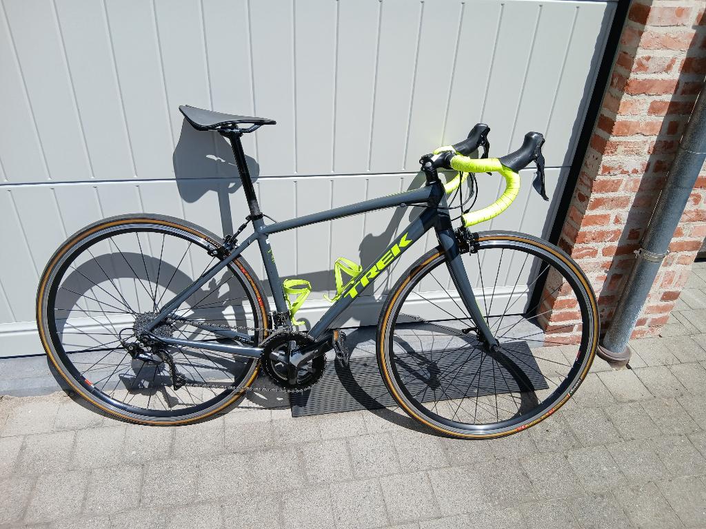 Trek domane al5, Vélos & Vélomoteurs, Vélos | Vélos de course, Autres marques, Frein sur jante, 49 à 53 cm, Aluminium