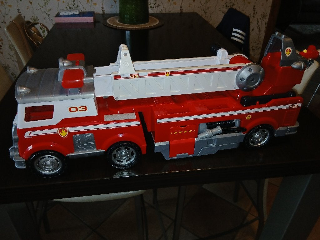 paw patrol vrachtwagen, Ophalen, Zo goed als nieuw