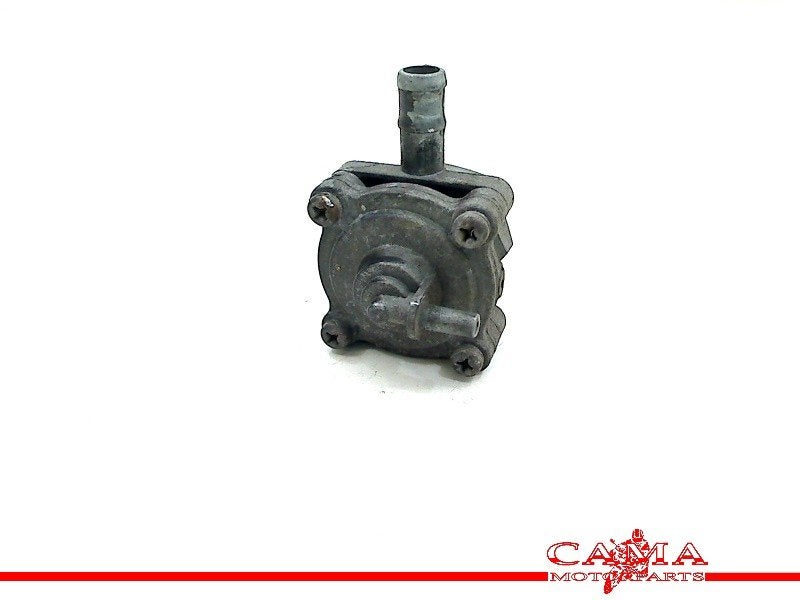 BENZINE KRAAN Honda CBF 500 (01-1970/-), Motoren, Dhr. S. di Majo, Gebruikt, Info@cama-motorparts.nl, P.J. Troelstraweg 8 8
3144 CX  MAASSLUIS, NL