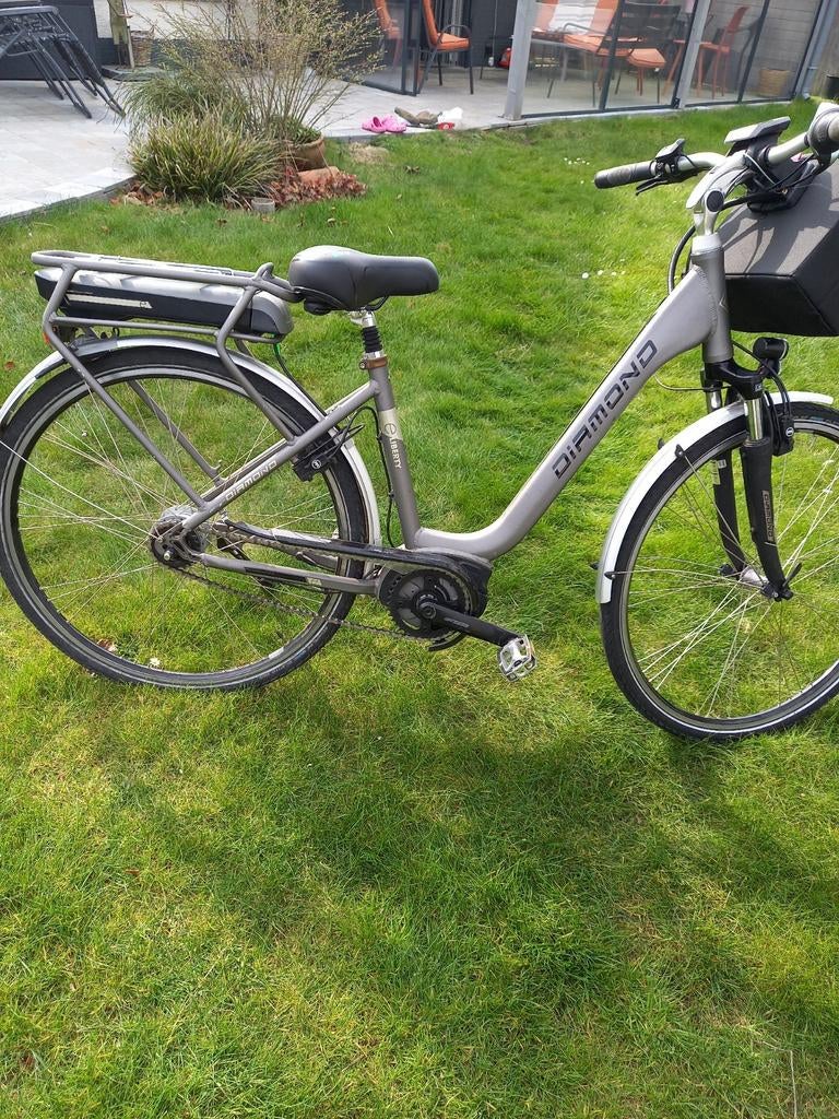 VÉLO ÉLECTRIQUE DIAMOND MOTEUR BOSCH TAILLE 46, Vélos & Vélomoteurs, Enlèvement