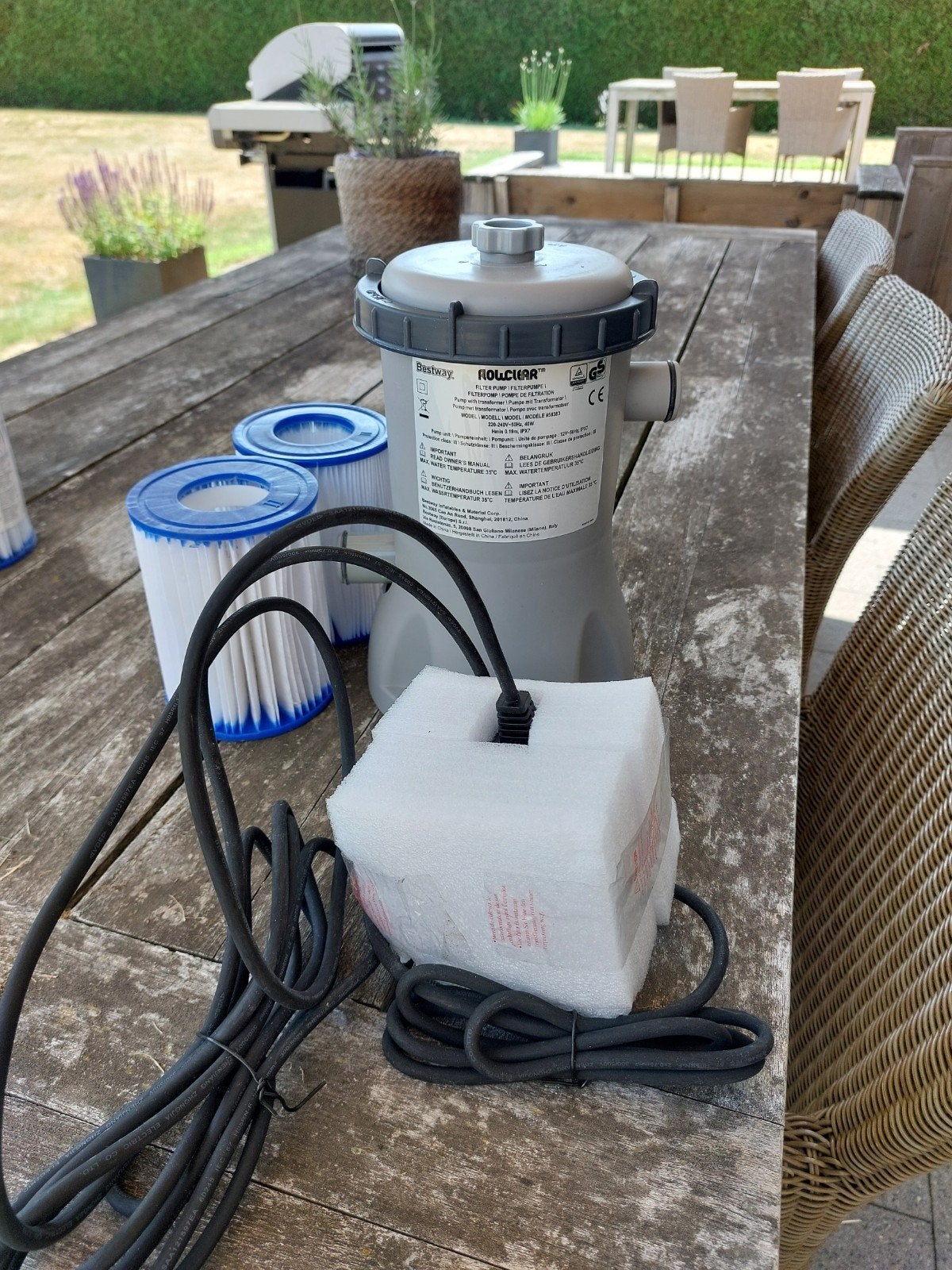 Nieuwe zwembadpomp bestway met bijhorende filters, Tuin en Terras, Ophalen