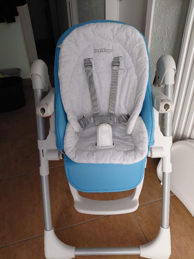 Kinderstoel Peg Perego, Kinderen en Baby's, Kinderstoelen, Ophalen, Zo goed als nieuw, Gordel(s)