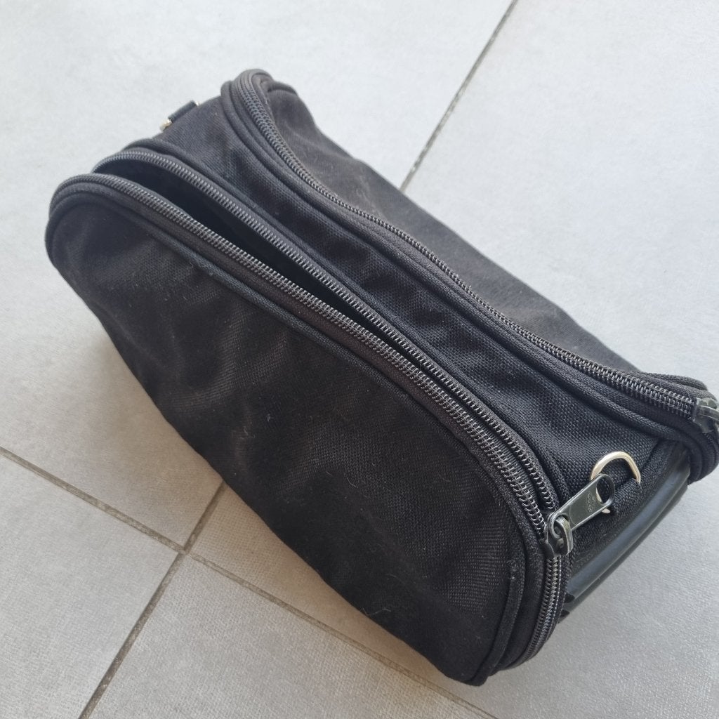 Mandarina Duck Tank toilet tas, Ophalen of Verzenden, Zo goed als nieuw, Zwart