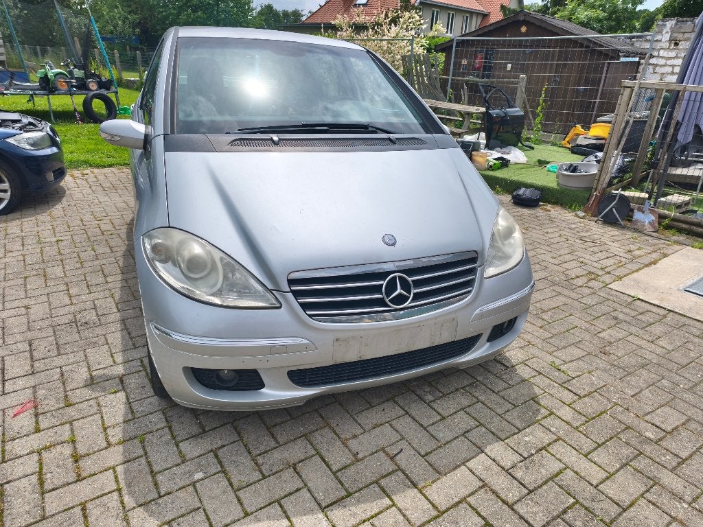 Mercedes A180 CDI, Auto's, Voorwielaandrijving, 4 cilinders, Particulier, Zilver of Grijs