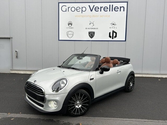 MINI Cooper Cabrio 1.5 Turbo 136Pk Automaat, Auto's, Mini, 4 zetels, Cabriolet, Beige, 2 deurs