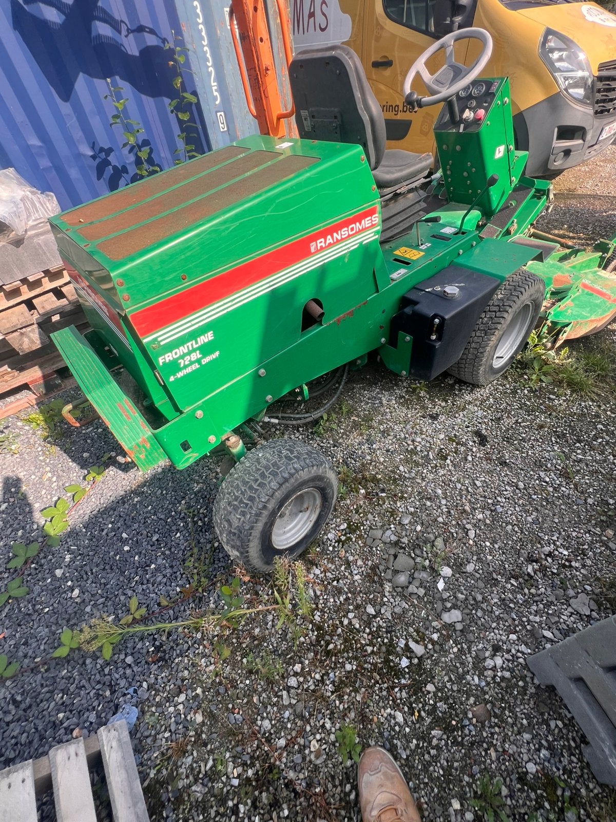 Ransomes 728D 4 wheel drive, Enlèvement, Utilisé, Fonction de mulching, 120 cm ou plus
