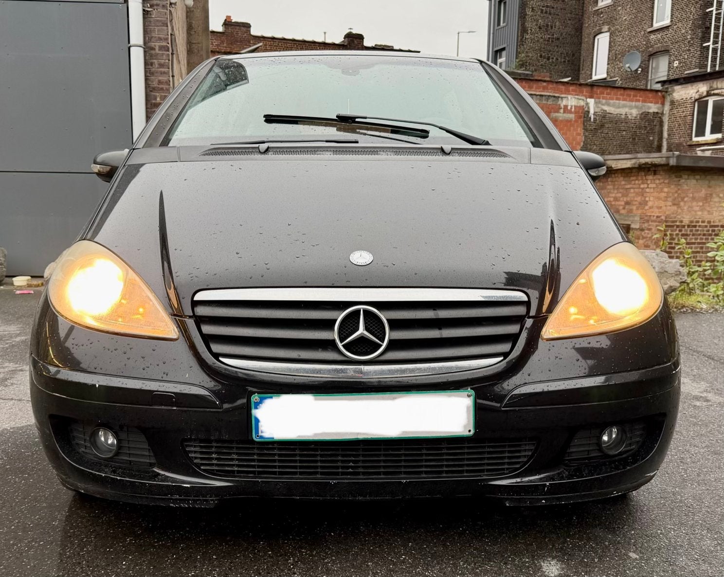 ** Mercedes Classe A 180D automatique  **, Classe A, Achat, Cruise Control, Noir