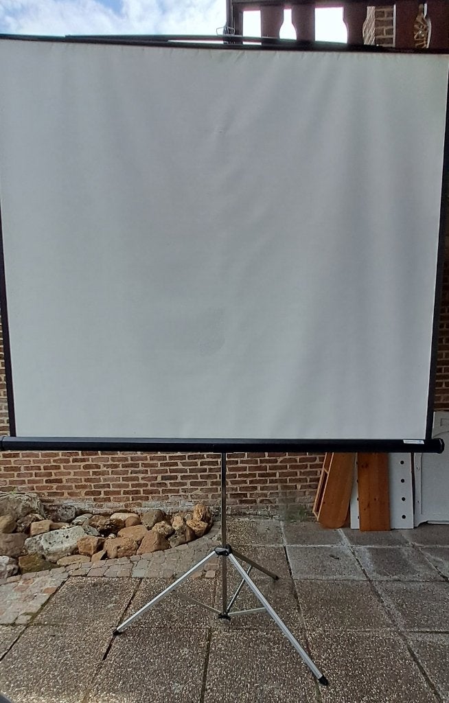 Mobiel Professioneel Projectiescherm – 220 x 210 + draagtas, Ophalen