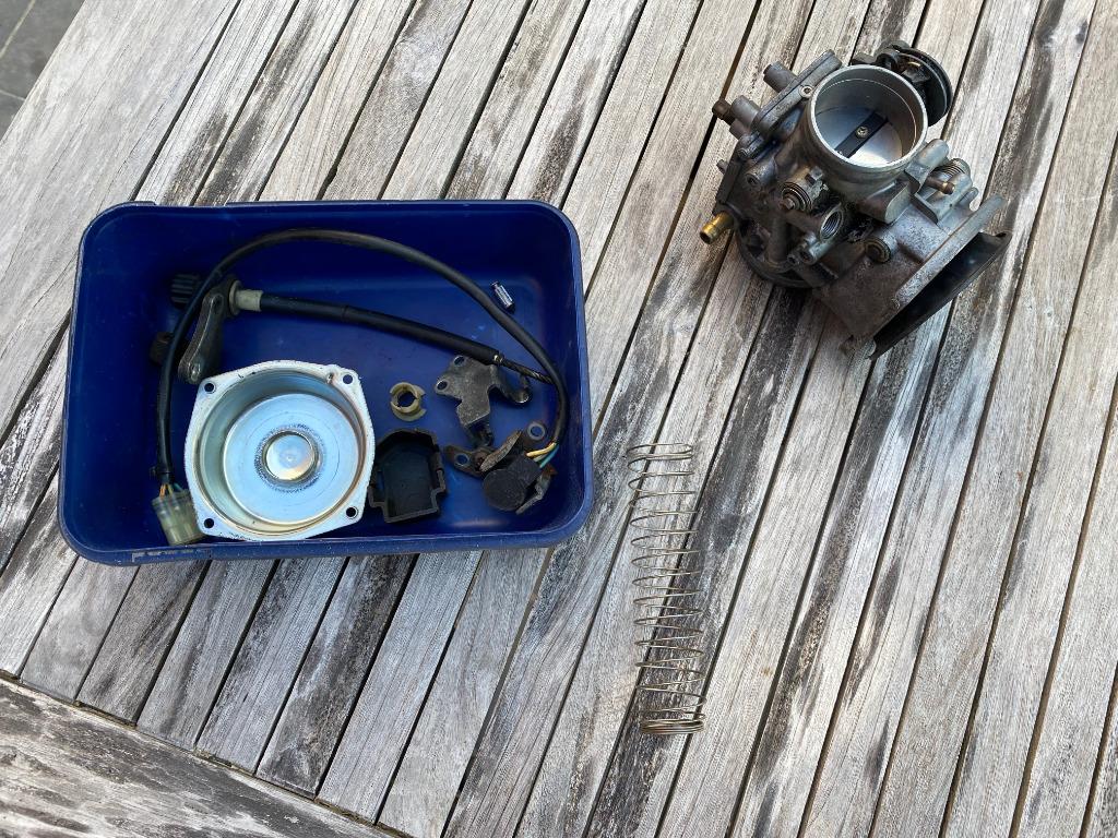 Carbu Keihin VE pour pieces, Motoren, Ophalen of Verzenden