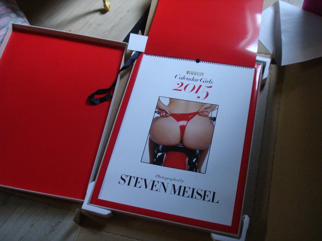 PIRELLI CALENDAR GIRLS --  KALENDER 2015 LIMITED EDITION, Verzenden, Maandkalender, Nieuw