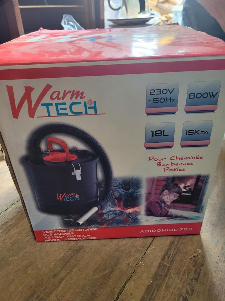 WarmTech gemotoriseerde asstofzuiger, Ophalen, Zo goed als nieuw