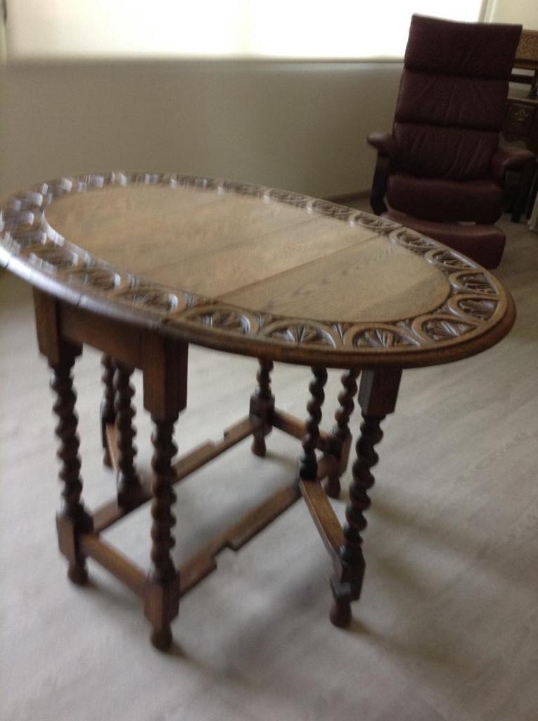 Engels klaptafeltje in eik, Huis en Inrichting, Gebruikt, 75 cm of meer, Hout, Antiek
