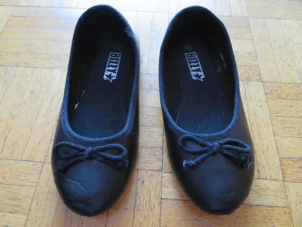 Ballerines noires neuves 35, Neuf, Enlèvement ou Envoi, Chaussures, Fille