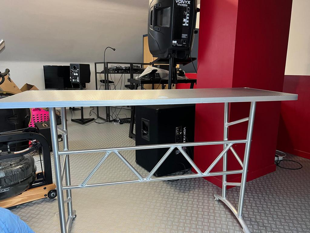 Table de cabine DJ à vendre, Enlèvement