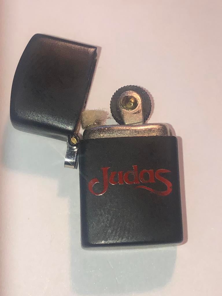 JUDAS mini zippo, Verzamelen, Biermerken, Ophalen of Verzenden, Zo goed als nieuw, Overige typen, Overige merken