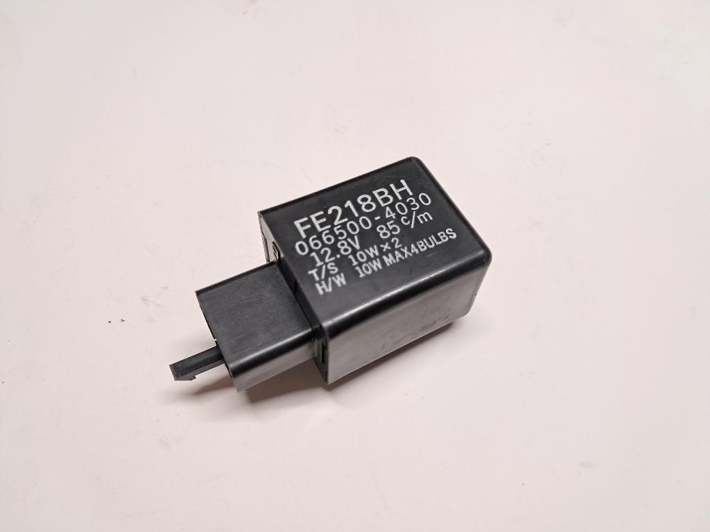 Nieuw OEM pinker relais Kawasaki - Honda - Yamaha, Motoren, Ophalen of Verzenden, Nieuw