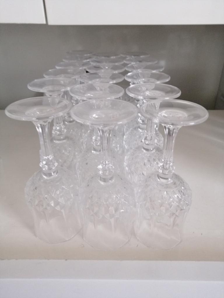 VERRES, Neuf, Verre ou Verres, Enlèvement, Autres matériaux