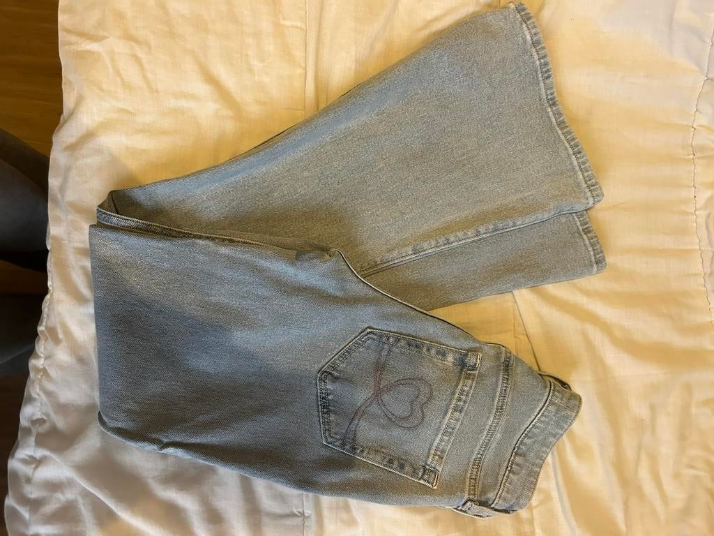 Blauwe flared jeans van de hollister maat W26, Ophalen of Verzenden, Zo goed als nieuw, Blauw, W32 (confectie 46) of kleiner