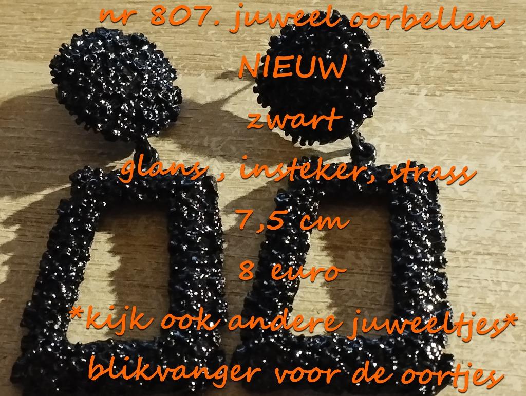 807. Bijou : boucles d'oreilles, NEUF, frais de port inclus, Bijoux, Sacs & Beauté, Boucles d'oreilles, Noir, Envoi, Neuf, Puces ou Clous