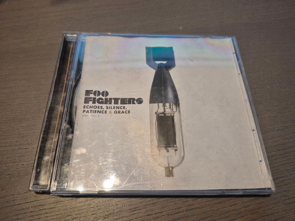 Cd Foo Fighters : echoes, silence, patience & grace, Ophalen of Verzenden, Zo goed als nieuw