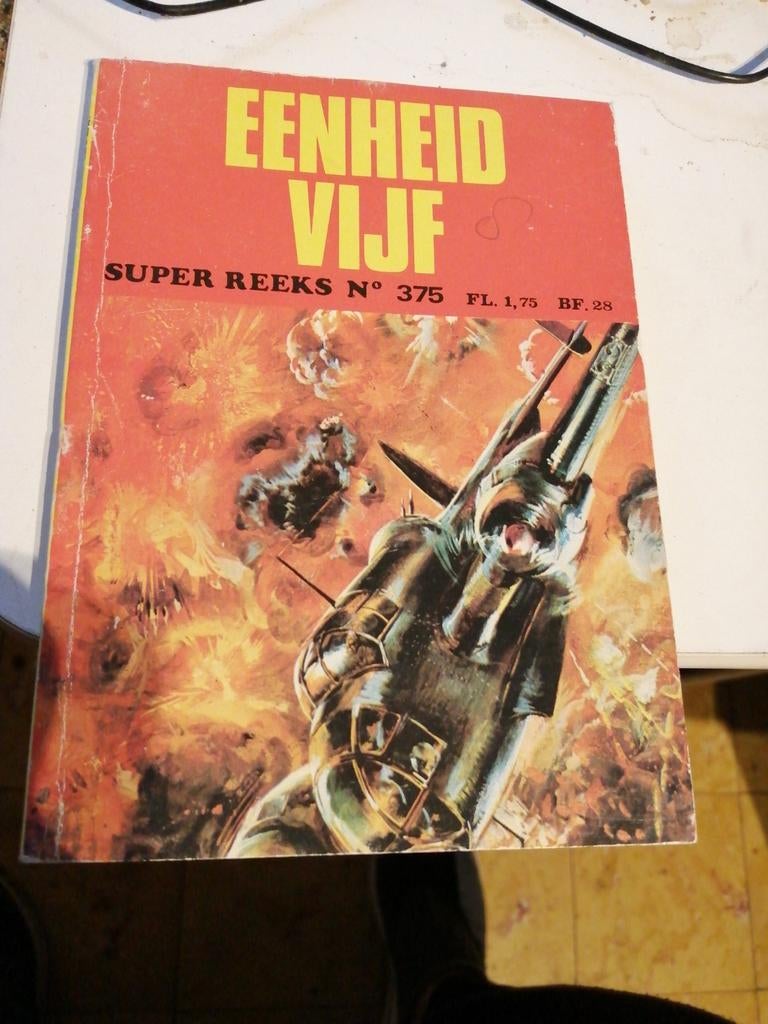 Eenheid 5 super reeks nr 375, Boeken, Eén comic, Ophalen of Verzenden, Gelezen, Europa