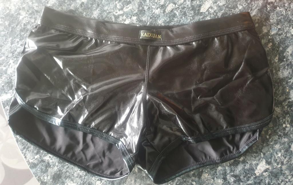 Calçon imitation latex homme taille M, Vêtements | Hommes, Enlèvement ou Envoi