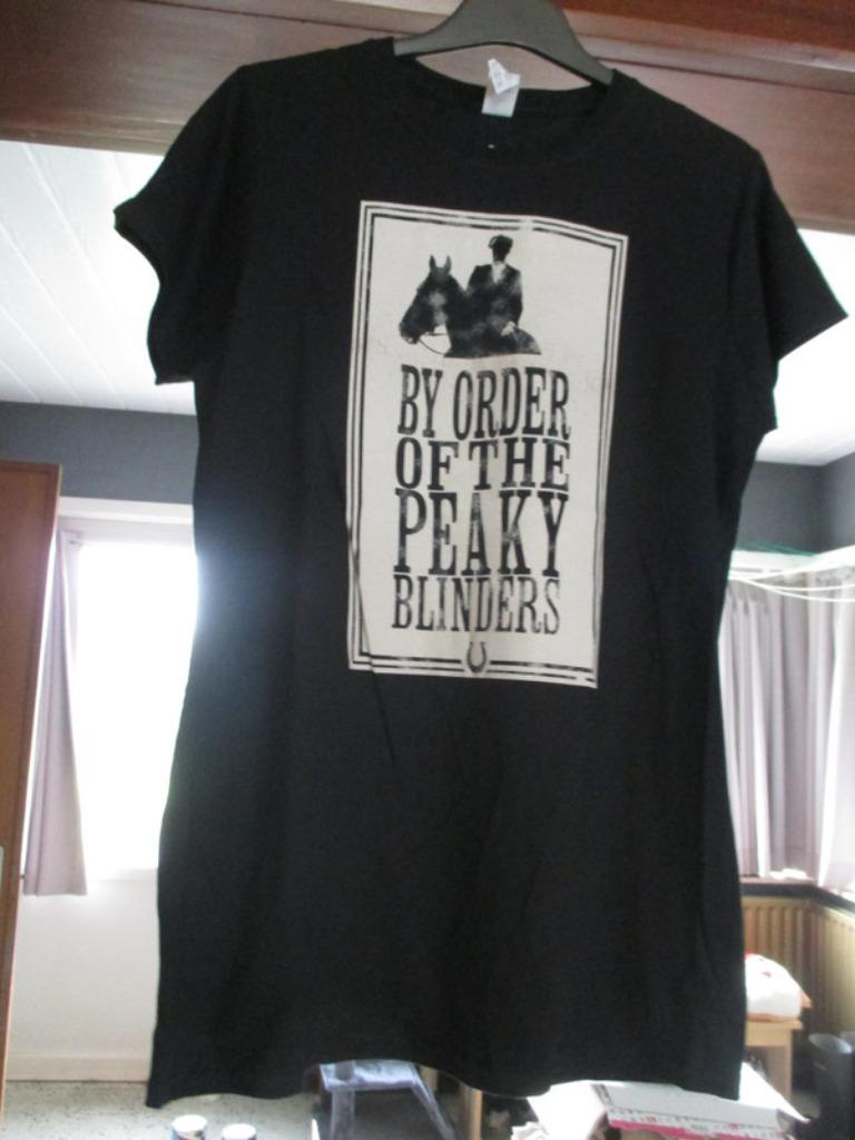 t-shirt The Peaky Blinders Thomas Shelby on horse, Verzamelen, Film en Tv, Ophalen of Verzenden, Nieuw, Tv, Kleding