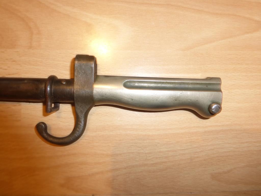 Franse bajonet 1890 van Gendarmerie ww1, Verzenden, Rijkswacht, Mes of Dolk