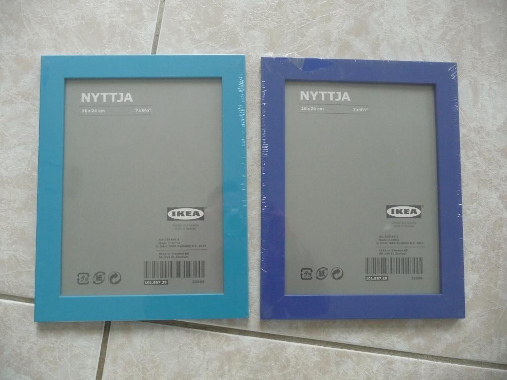 2 nieuwe fotokaders Ikea 18x24cm, Minder dan 50 cm, Nieuw, Ophalen of Verzenden, Minder dan 50 cm