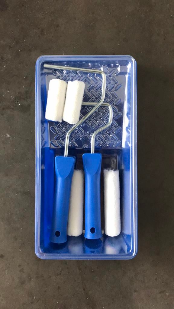 Blauw mengbakje plus verfborstels, Ophalen, Zo goed als nieuw