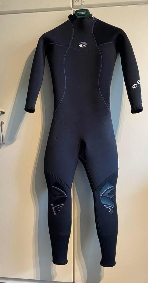 Duikpak dames Bare Nixie 7mm, maat 8, Watersport en Boten, Duiken, Ophalen of Verzenden, Zo goed als nieuw, Duikpak
