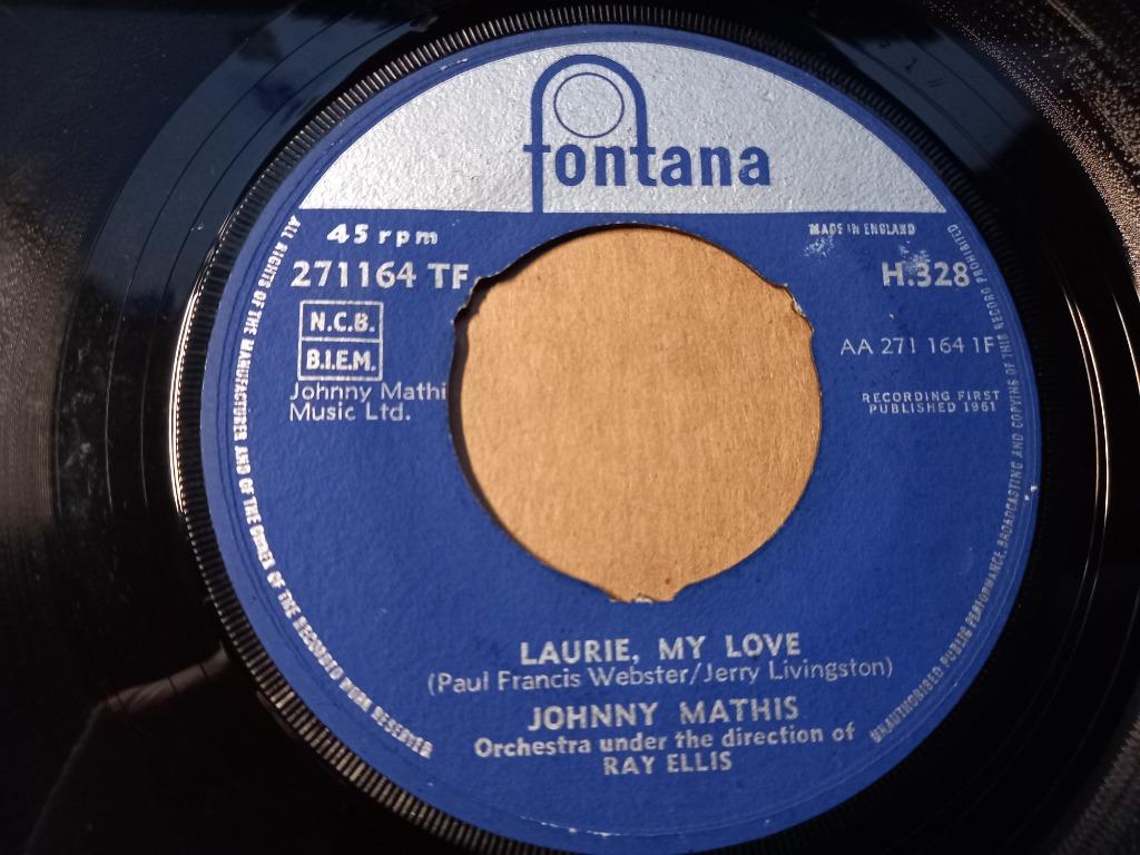 Johnny Mathis ‎– Laurie, My Love / Should I Wait '7, Ophalen of Verzenden, Zo goed als nieuw, Jazz en Blues
