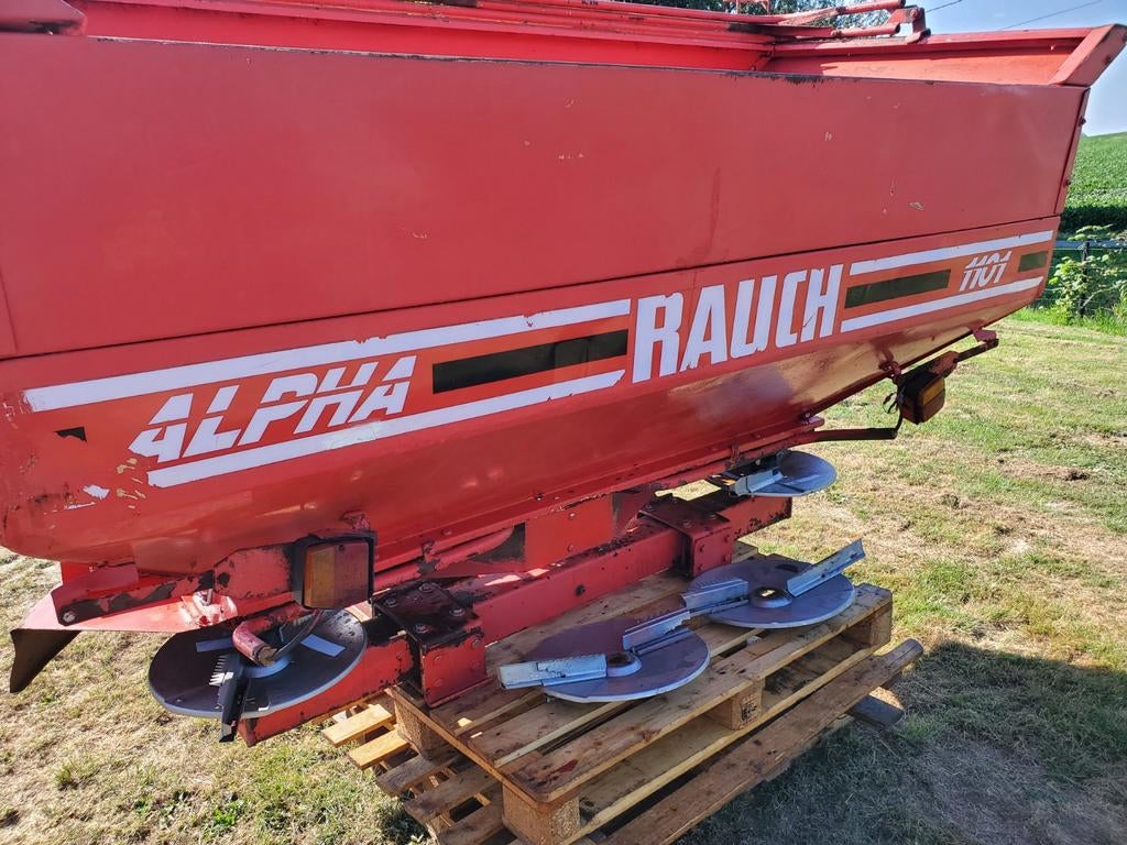 Distributeur engrais rauch