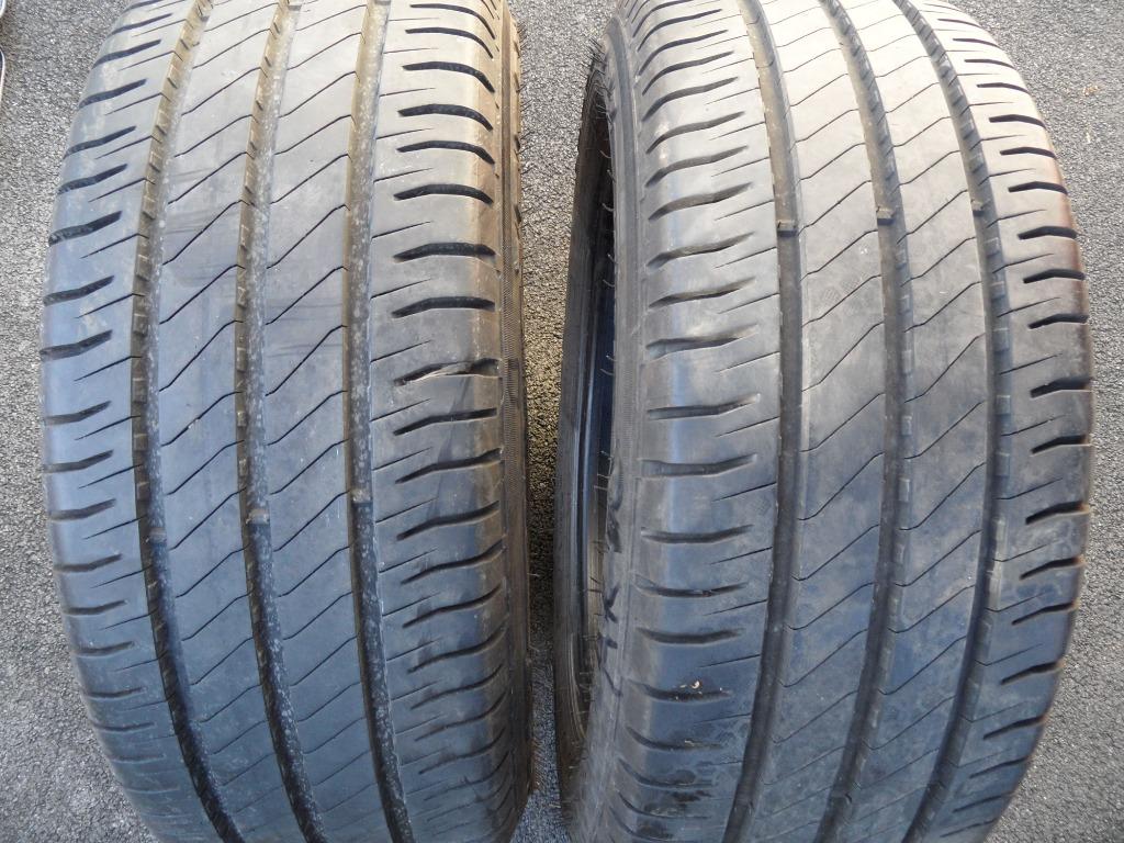 2 pneus 215/60 x 17 michelin utilitaire, 215 mm, Pneus été, Véhicule utilitaire, Enlèvement