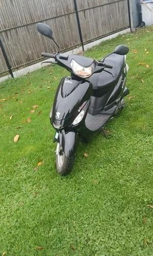 scooter peugeot v-clic classe a, Fietsen en Brommers, Tweetakt, Gebruikt, Overige modellen, Klasse A (25 km/u)