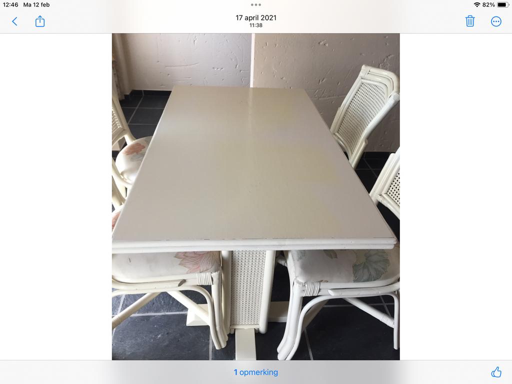 Zware ecru Rotan tafel, Huis en Inrichting, Stoffering | Vloerbedekking, Ophalen, Gebruikt, Crème