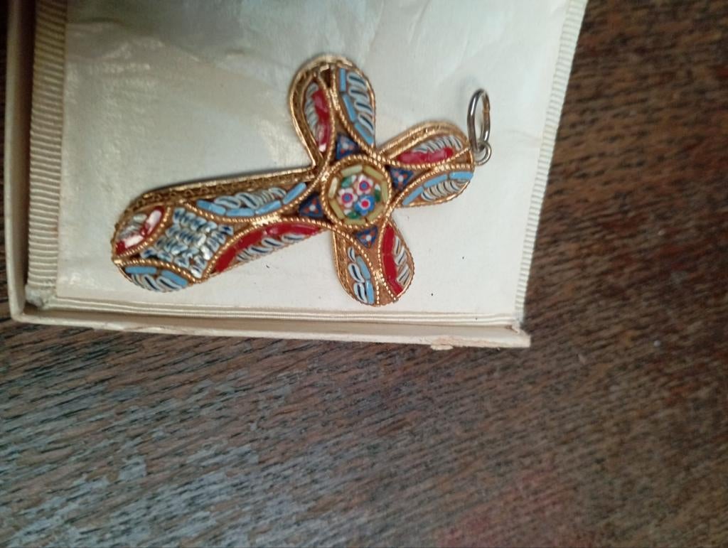 Croix italienne ancienne en micromosaïque, Antiquités & Art, Enlèvement