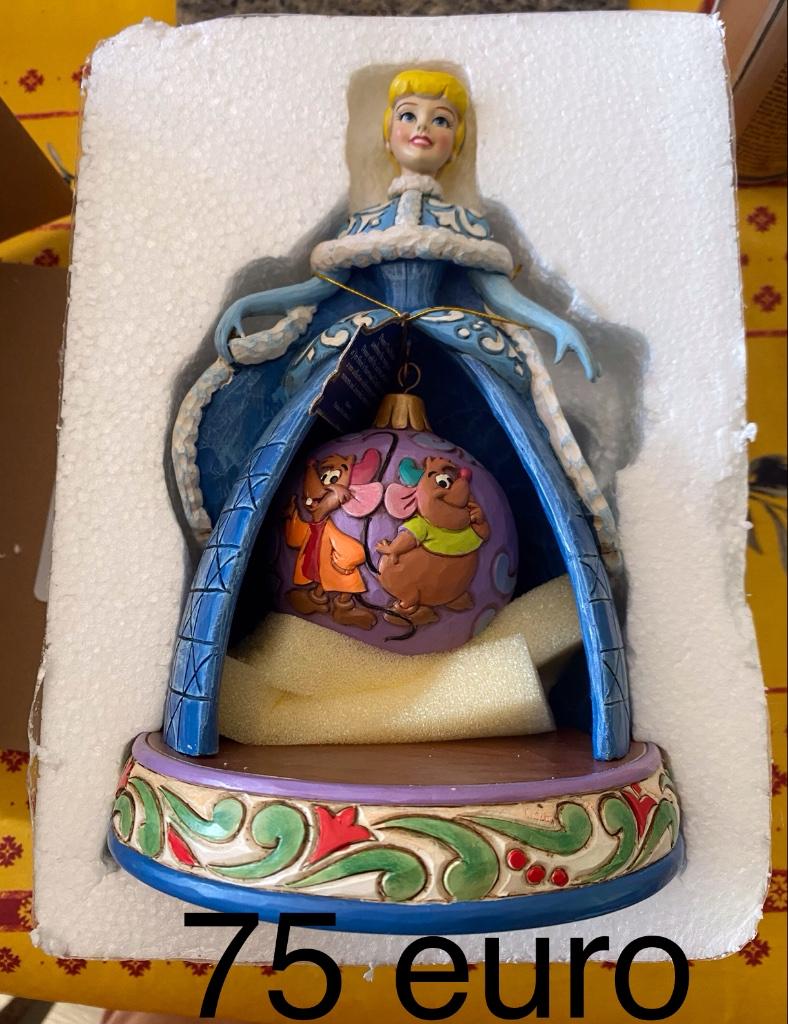 Disney traditions, Ophalen, Assepoester of Belle, Nieuw, Beeldje of Figuurtje