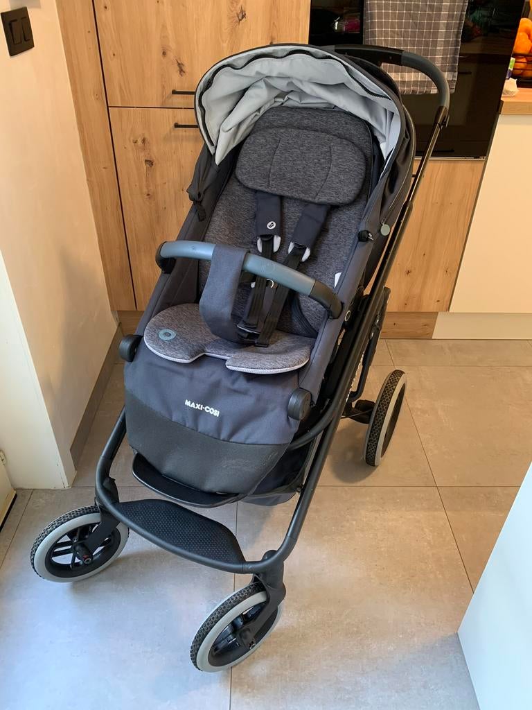 Wandelwagen Maxi Cosi Lila XP + reiswieg Oria Maxi Cosi, Ophalen, Zo goed als nieuw, Combiwagen, Verstelbare duwstang