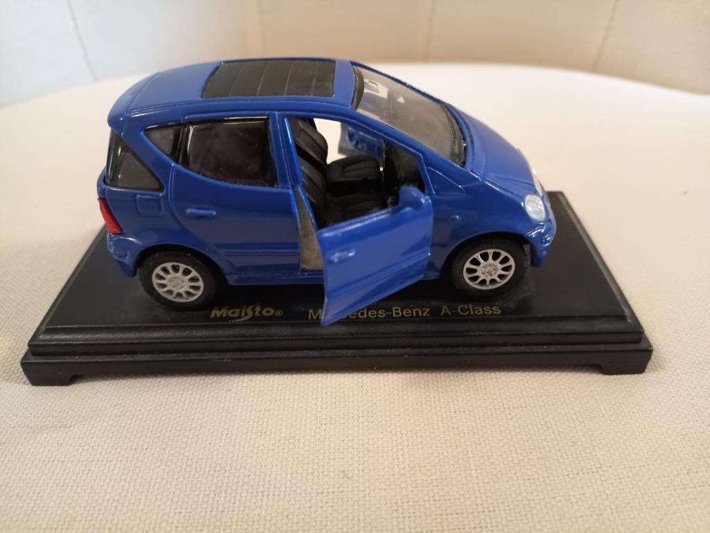 Mercedes AClas model, Ophalen