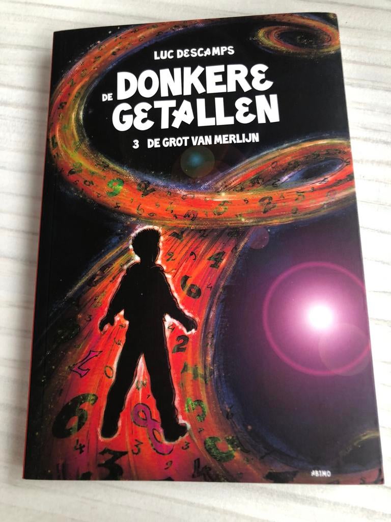 Luc Descamps - De grot van Merlijn, Boeken, Ophalen of Verzenden, Luc Descamps