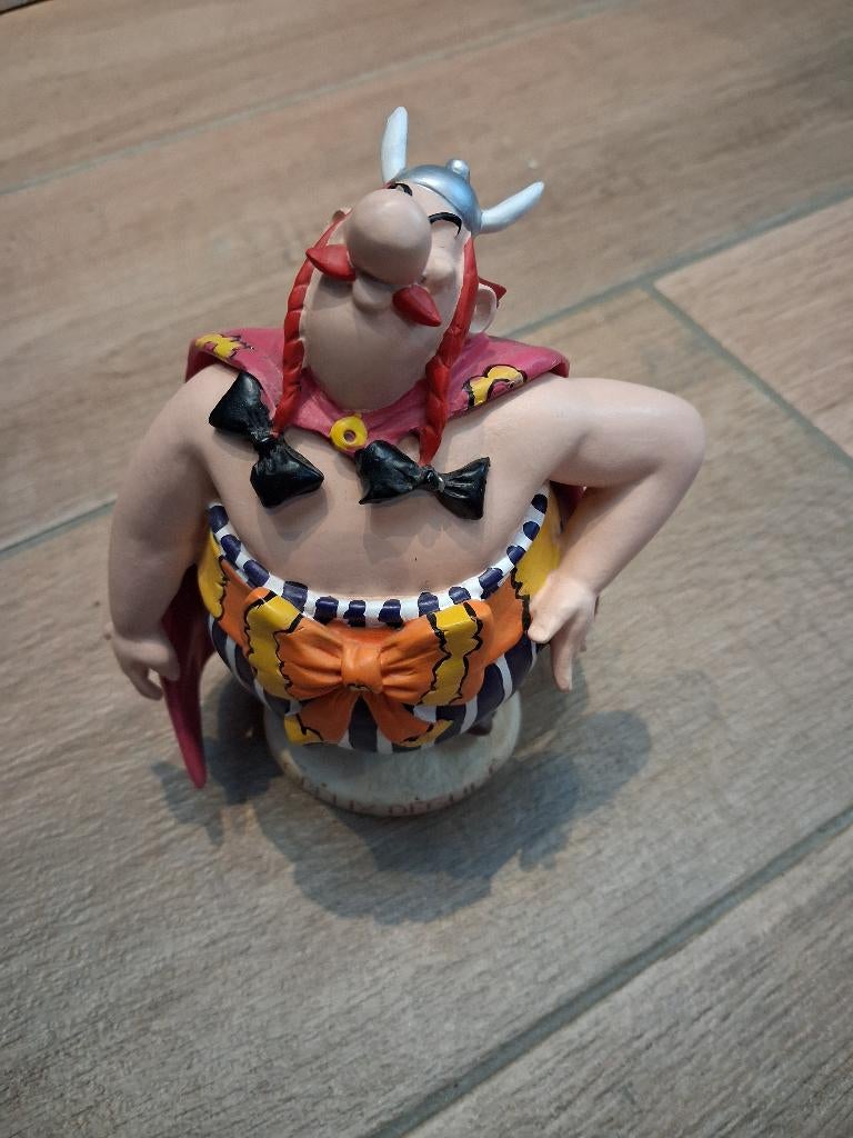 Figurine Astérix - Obélix déguisé, Enlèvement, Astérix et Obélix, Comme neuf, Statue ou Figurine