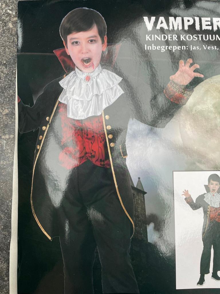 verkleden halloween vampier maat 128, Kinderen en Baby's, Ophalen of Verzenden, Nieuw