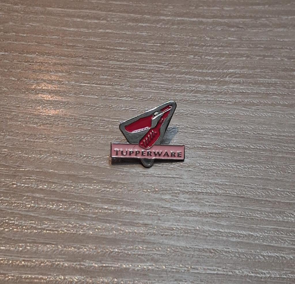 PIN - TUPPERWARE, Collections, Envoi, Utilisé, Marque, Insigne ou Pin's