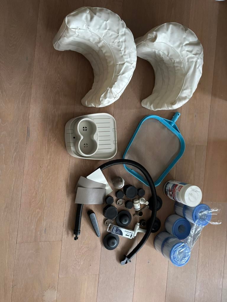 Jacuzzi benodigdheden, Tuin en Terras, Ophalen, Gebruikt, Opblaasbaar