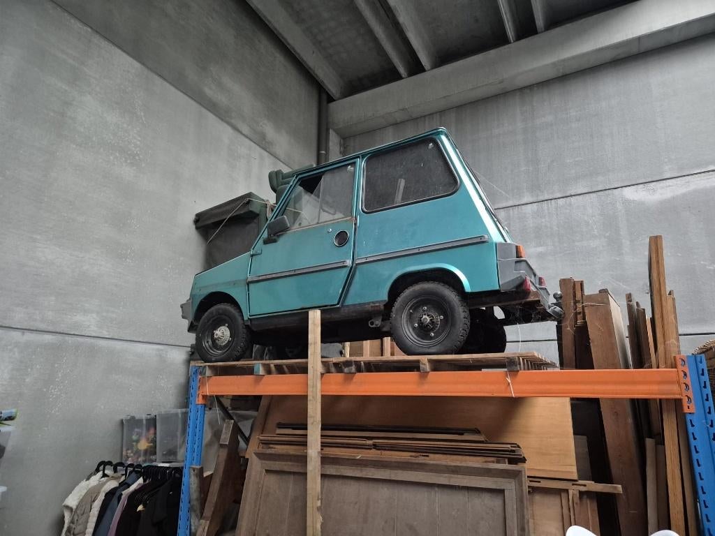 auto zonder rijbewijs, 46 km ou plus, Casalini, 16 km/h ou plus, Enlèvement